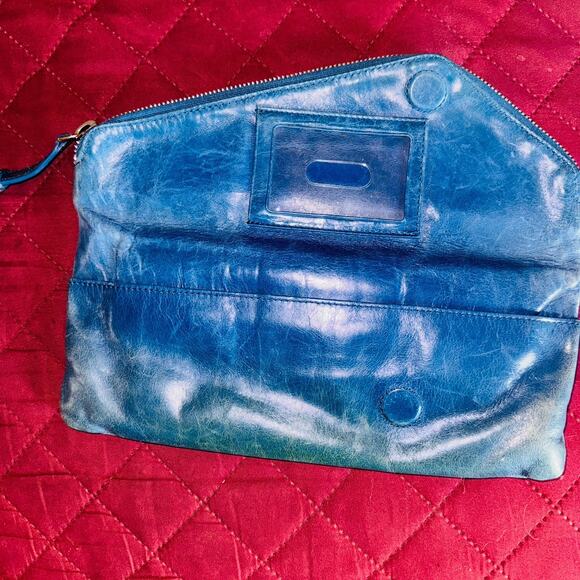 HOBO INTERNATIONAL Distressed Slate Blue Leather Fold Over Clutch - Picture 4 of 7